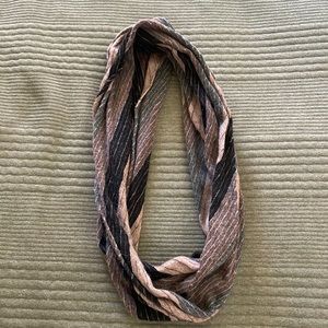 Vince brown, black, cream circle scarf